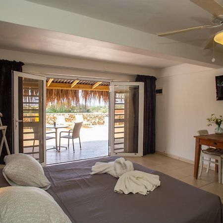 קרלנדיק Hillside Resort Bonaire מראה חיצוני תמונה