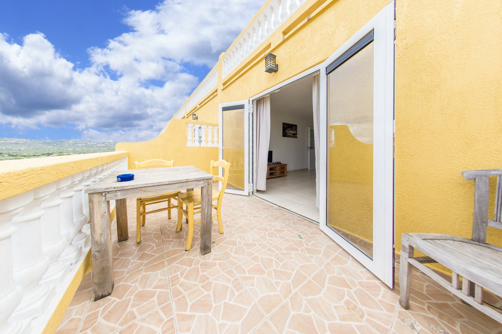 קרלנדיק Hillside Resort Bonaire מראה חיצוני תמונה
