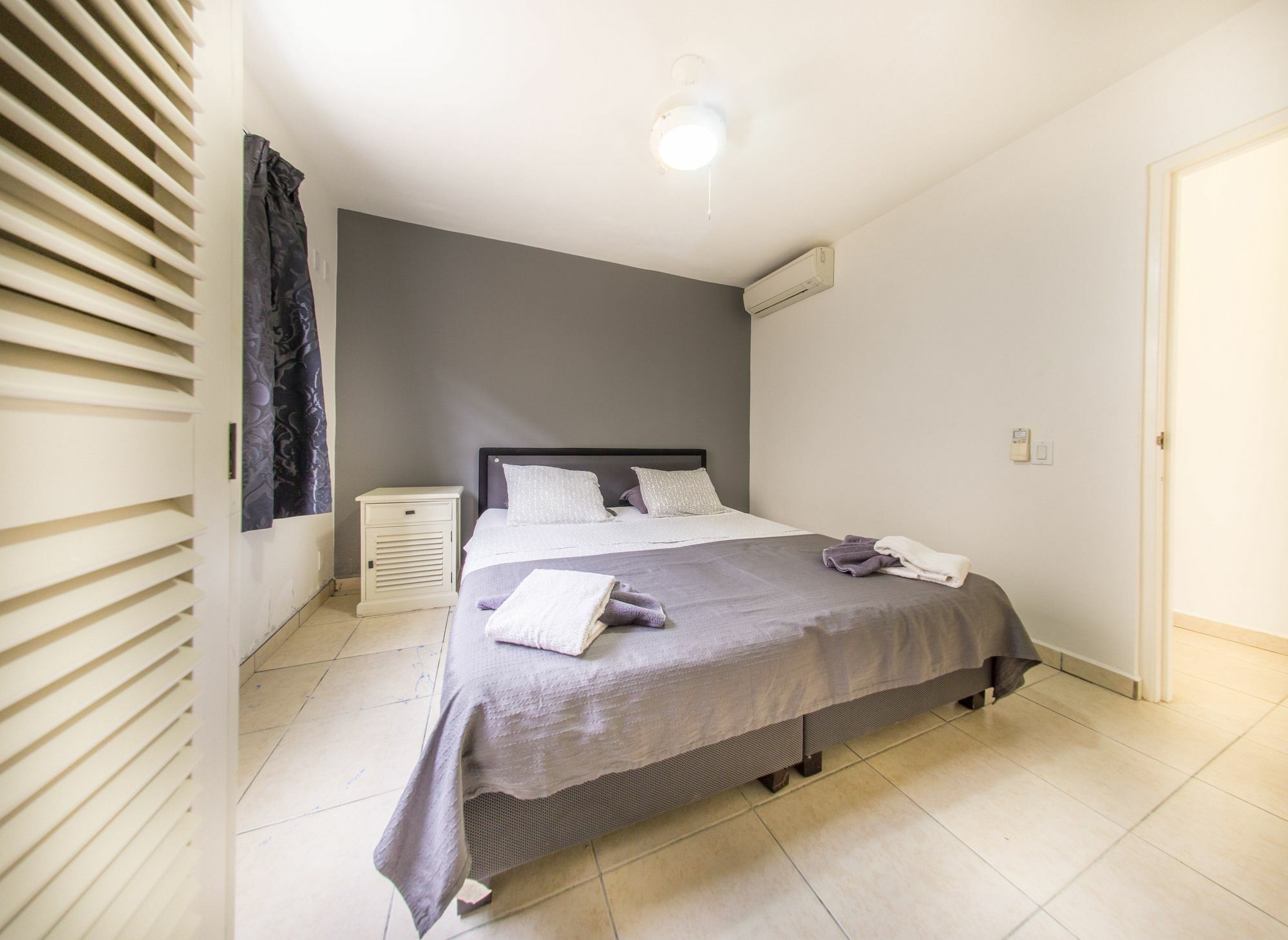 קרלנדיק Hillside Resort Bonaire מראה חיצוני תמונה