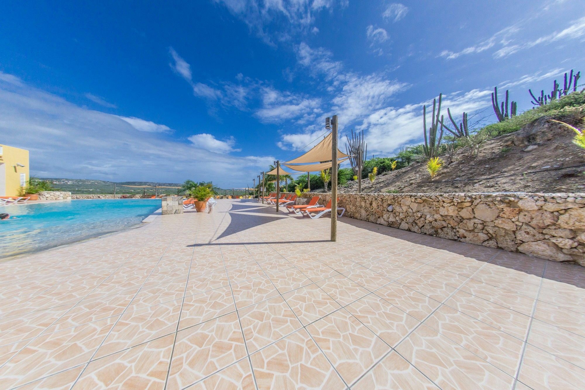 קרלנדיק Hillside Resort Bonaire מראה חיצוני תמונה