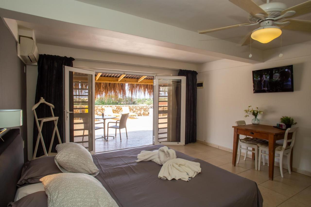 קרלנדיק Hillside Resort Bonaire מראה חיצוני תמונה