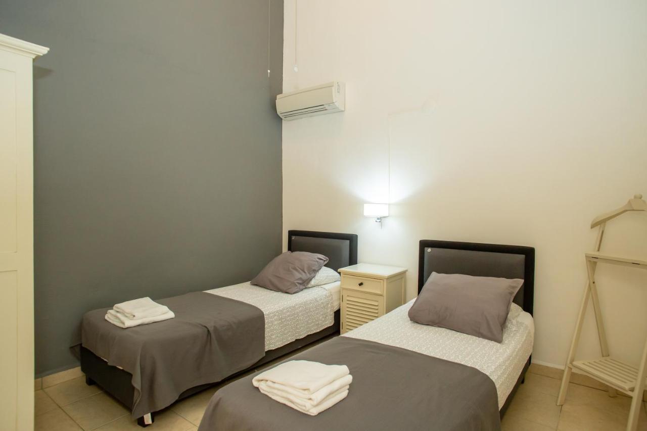 קרלנדיק Hillside Resort Bonaire מראה חיצוני תמונה