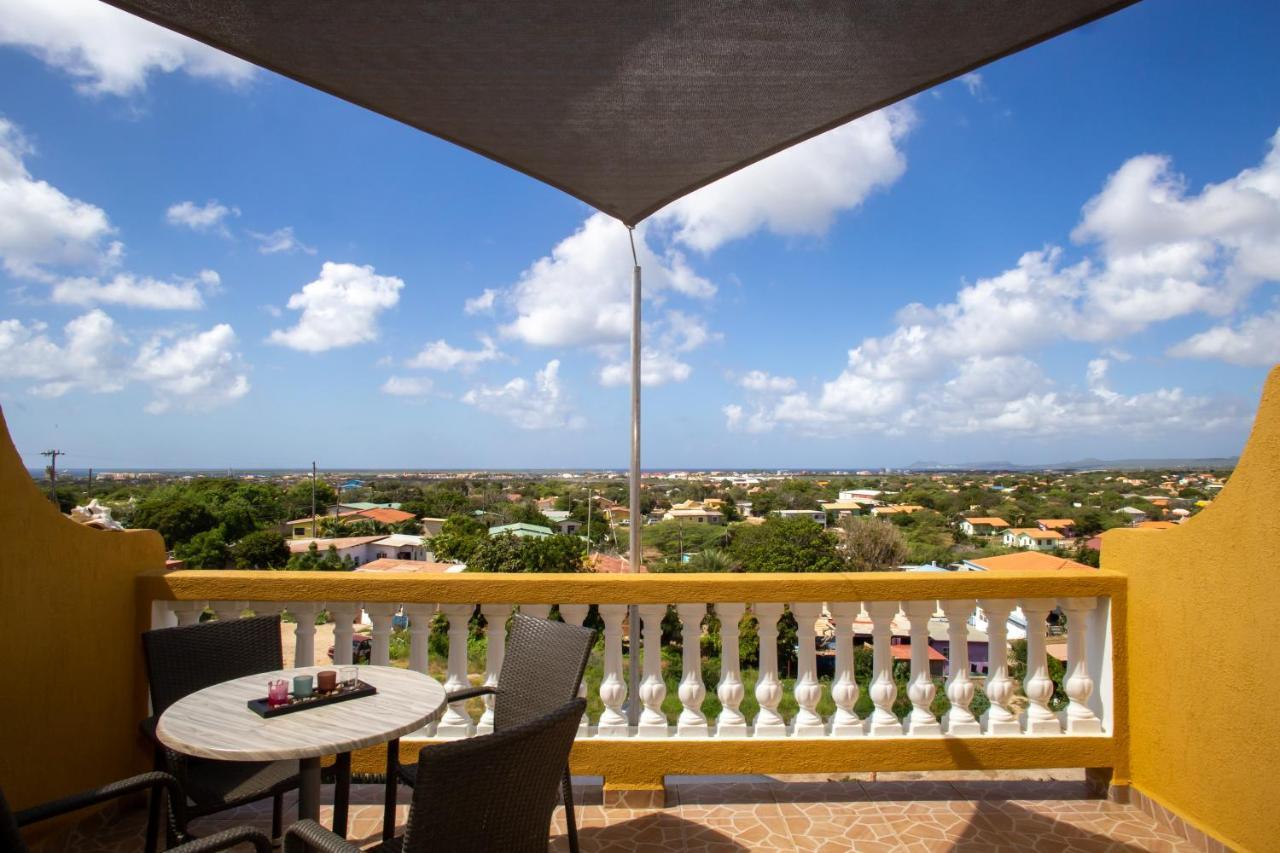 קרלנדיק Hillside Resort Bonaire מראה חיצוני תמונה
